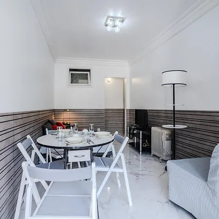 Terrace Apartment Deluxe * Lisbon